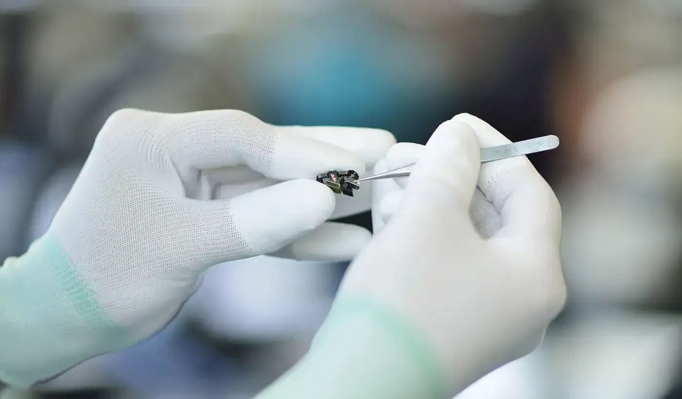 Ремонт и обслуживание слуховых аппаратов