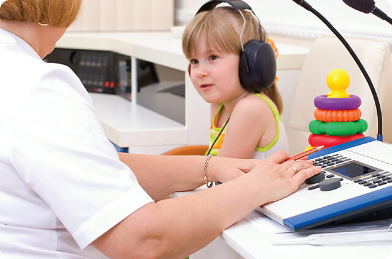 Проверка слуха у ребенка: субъективные методы